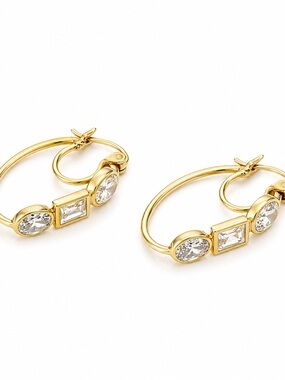 14 kt Gold Hoop Earrings with Clear Gem Accents 3.9 grams